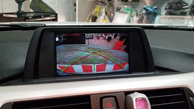 BMW backup camera interface to OEM screen