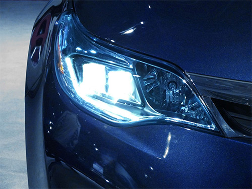 The benefits of HID headlights