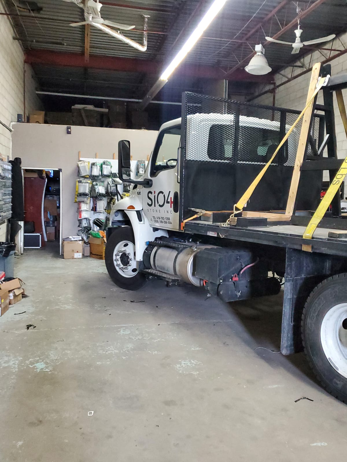 Aftermarket Power Locks and Window Installation for Truck Car System